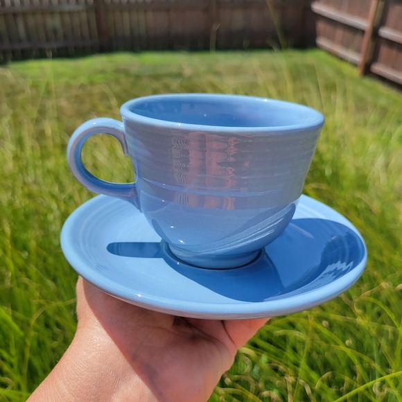2 Sets Post-86 Fiesta Periwinkle Blue Cups & Saucers~ Fiestaware ~ Retired Color - Picture 9 of 16